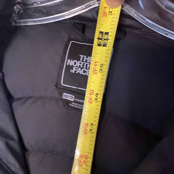 Women’s jacket, The north face down jacket XS black past knee length - Picture 6 of 12